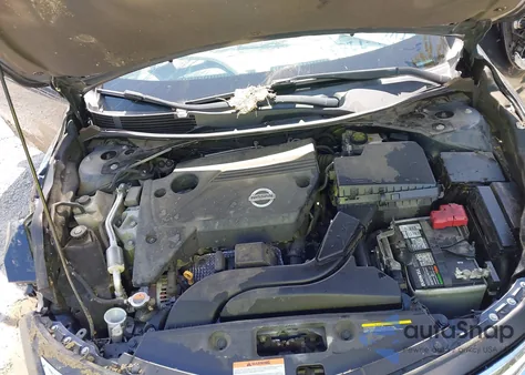 2015 Nissan Altima 2.5 Sv из США, поврежденный, VIN 1N4AL3AP0FC163110